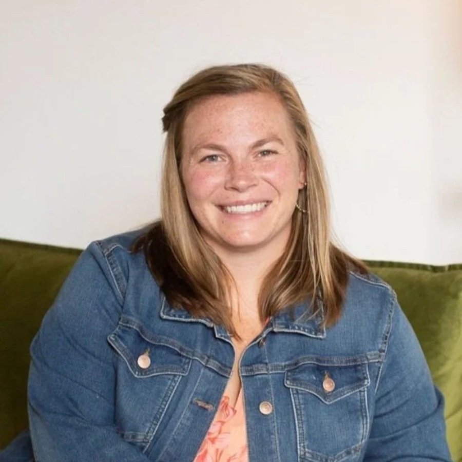 Nicolette Novak, MA, LMHC, Therapist & Intern Program Supervisor at Seva Counseling.